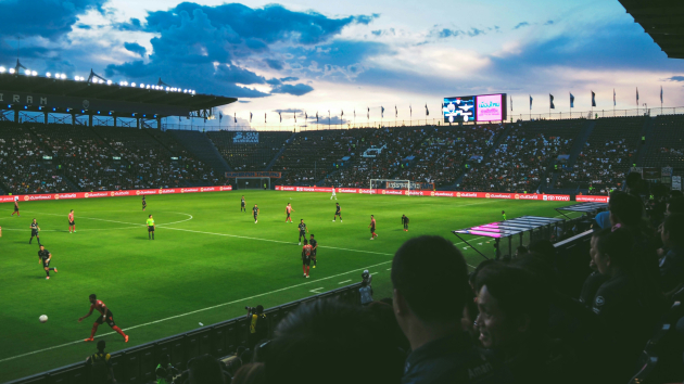 Vor Fußballturnieren steigt der Optimismus in den Chefetagen - Quelle: Fancy Crave/Unsplash